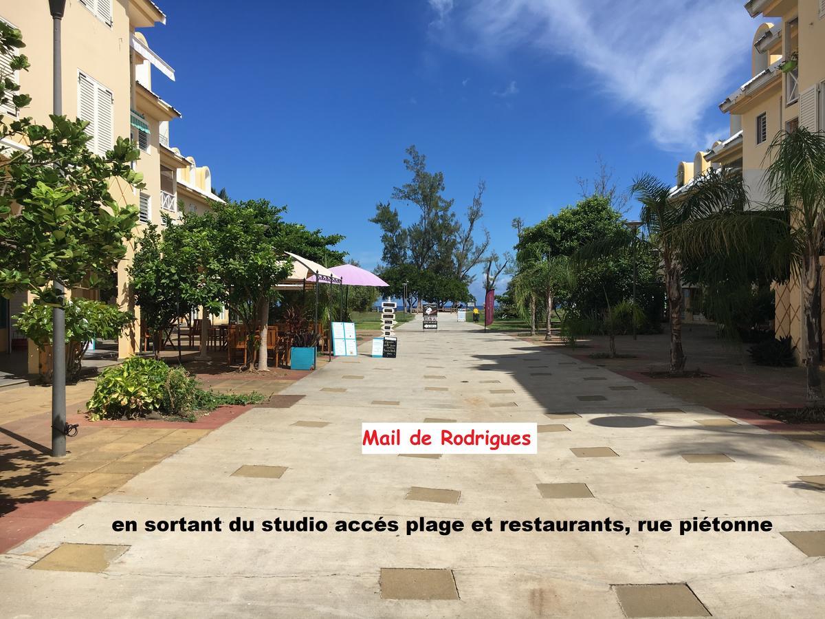 Apartmán A Pied Dans L'Eau Saint-Gilles-les Bains Exteriér fotografie